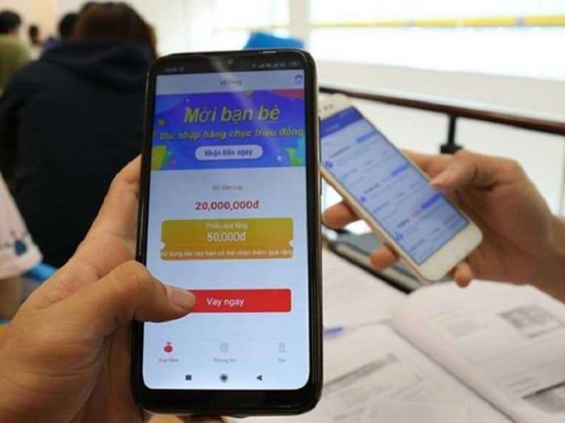 C&aacute;c App t&iacute;n dụng đen đang ho&agrave;n h&agrave;nh khắp nơi. Ảnh minh họa