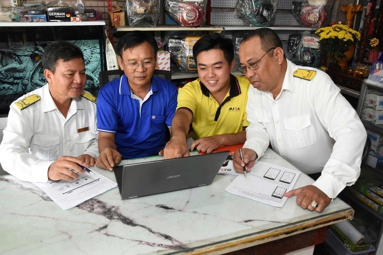 Không để hộ kinh doanh bị bỏ lại phía sau trong cuộc chuyển đổi thuế khoán- Ảnh 3. Không để hộ kinh doanh bị bỏ lại phía sau trong cuộc chuyển đổi thuế khoán- Ảnh 3.