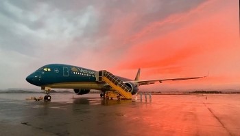 Báo cáo soát xét Vietnam Airlines: Vốn chủ sở hữu âm hơn 11.000 tỷ, dấu hỏi lớn về khả năng ở lại sàn HOSE - ảnh 3