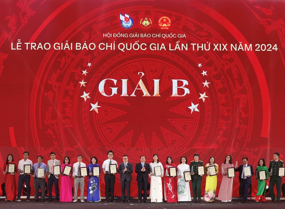 Hình ảnh 5 Báo Kinh tế & Đô thị đoạt 3 Giải Báo chí Quốc gia lần thứ XIX - năm 2024 - ảnh 5