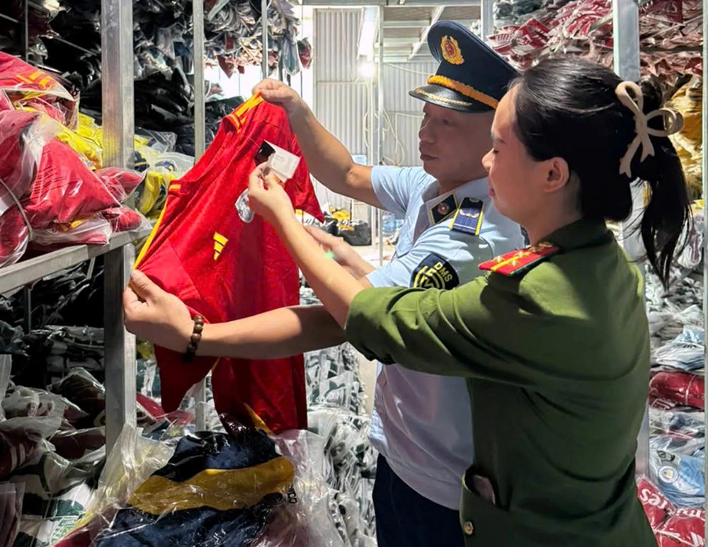 Sáng nay diễn ra tọa đàm "Nói không với hàng giả, hàng nhái, hàng kém chất lượng” - ảnh 1