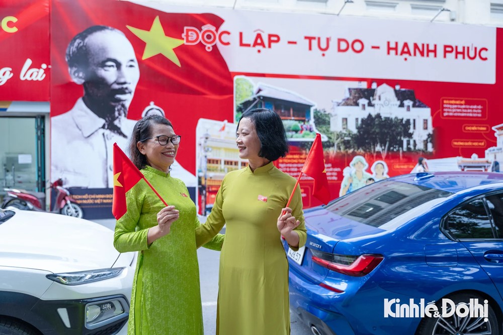 Hà Nội rực rỡ cờ hoa chào mừng 80 năm Quốc khánh - ảnh 19
