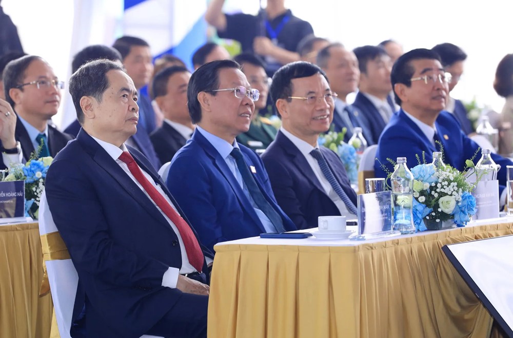 Hình ảnh 1 Khởi công Trục Đại lộ cảnh quan sông Hồng - dự án chiến lược của Thủ đô - ảnh 1