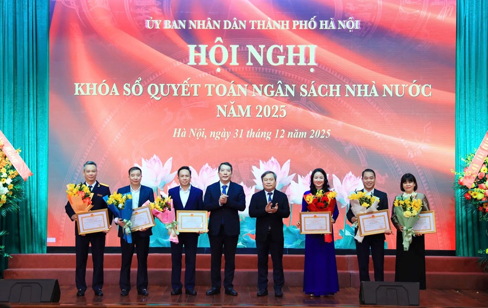 Hà Nội thu ngân sách năm 2025 đạt hơn 700.000 tỷ đồng, dẫn đầu cả nước - ảnh 5