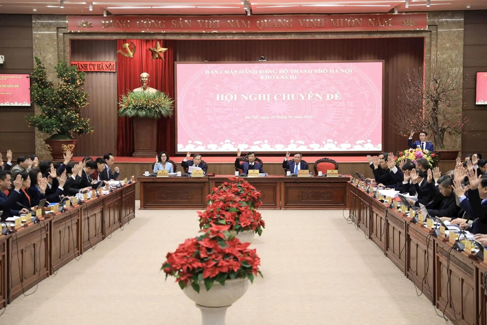 Tiếp nối truyền thống vẻ vang của Đảng, Đảng bộ thành phố Hà Nội xây dựng mô hình lãnh đạo hiện đại, chuyên nghiệp, vì dân - ảnh 7