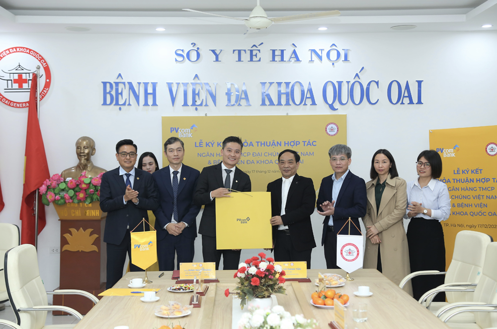 PVcomBank ký kết thỏa thuận hợp tác toàn diện với Bệnh viện Đa khoa Quốc Oai - ảnh 1