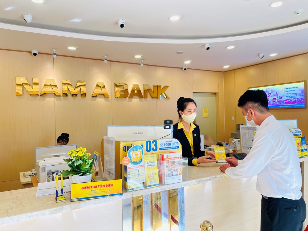 Namabank ''chuyển nhà'', cổ phiếu thăng hoa - ảnh 1