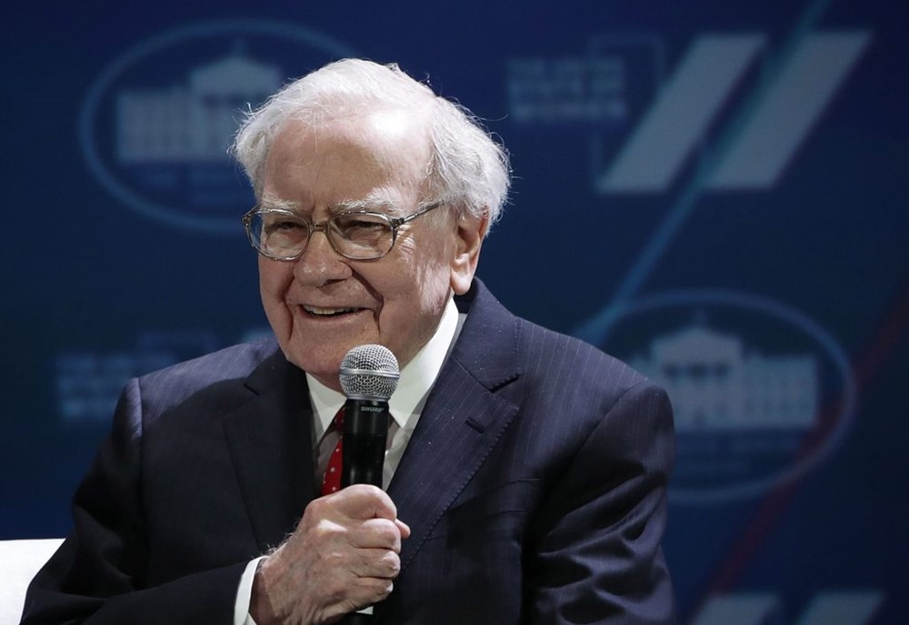 Lời khuyên số 1 của Warren Buffett dành cho những người trẻ đang tìm việc: ‘Đừng nghĩ đến tiền’ - ảnh 1