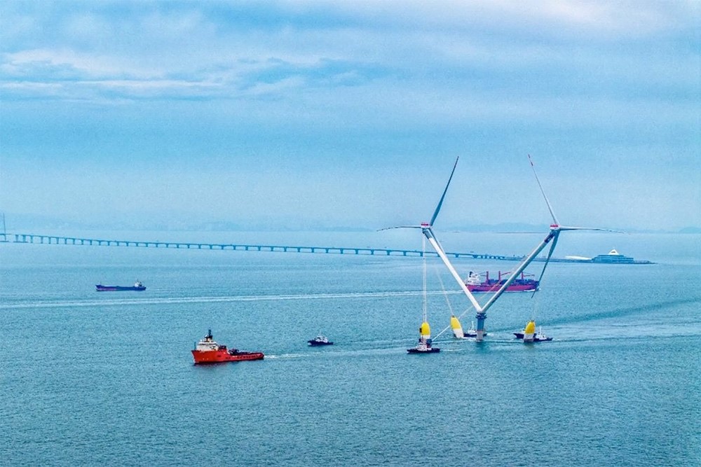 Giàn turbine gió 15.000 tấn mạnh nhất thế giới quật cường trong siêu bão Yagi, có thể sản xuất điện cả khi sóng dâng cao 30m - ảnh 4