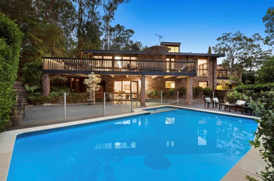 Quán quân giàu có nhất nhì Olympia tiết lộ biệt thự 1.000m2 lộng lẫy trên đất Úc, ba mặt nhìn ra rừng, 'dát' hàng ngàn đèn LED trang hoàng dịp Giáng sinh - ảnh 8