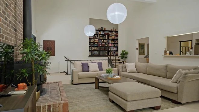 Quán quân giàu có nhất nhì Olympia tiết lộ biệt thự 1.000m2 lộng lẫy trên đất Úc, ba mặt nhìn ra rừng, 'dát' hàng ngàn đèn LED trang hoàng dịp Giáng sinh - ảnh 4