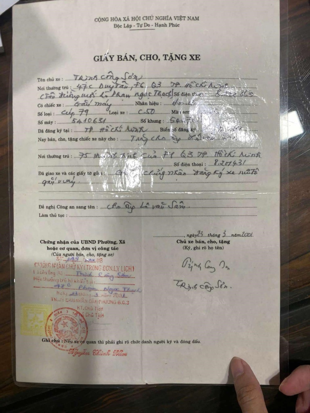 Chốt chiếc Honda Cub từng của Trịnh Công Sơn với giá 250 triệu trong vòng '1 nốt nhạc', chủ nhân mới chia sẻ sẽ đại tu và đem trưng bày trong nhà như một kỷ vật - ảnh 3