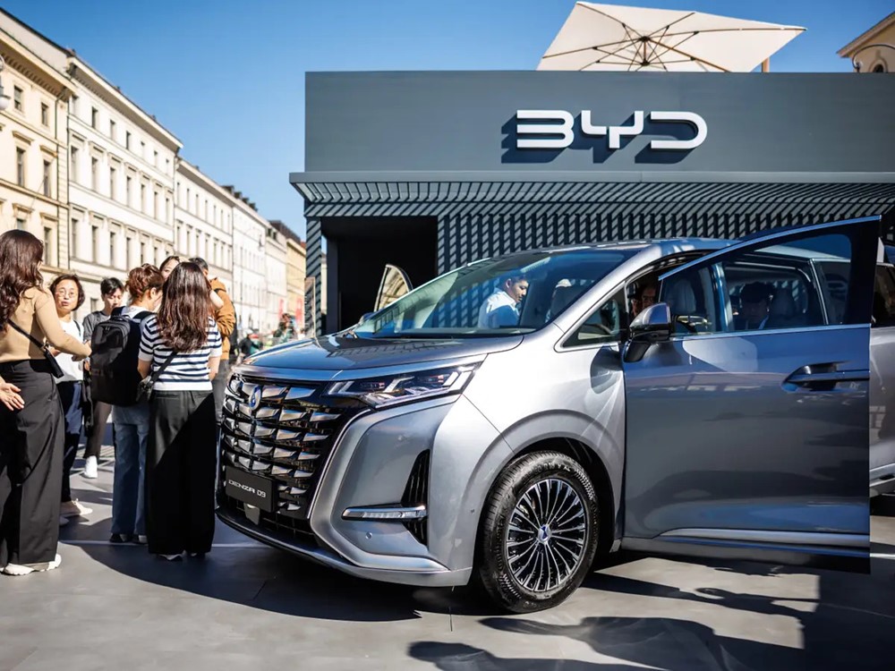 BYD tích hợp tính năng hỗ trợ lái miễn phí trên cả các mẫu xe giá rẻ, có kế hoạch hợp tác với DeepSeek - ảnh 1