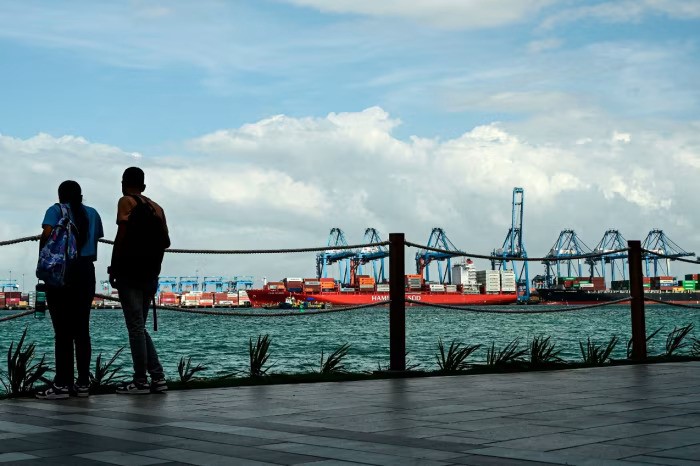 Tỷ phú Lý Gia Thành bán cảng Panama cho Mỹ: Nước cờ 'ngoạn mục' thoát thế mắc kẹt giữa 2 siêu cường - ảnh 3