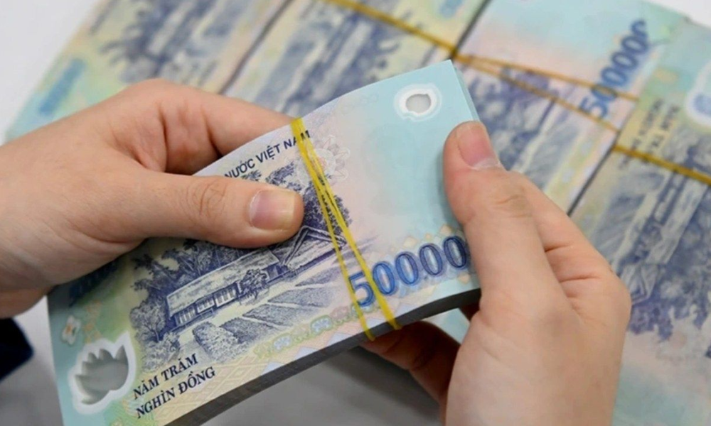 Công an phát thông báo ‘khẩn’ tìm người đánh rơi cọc tiền mệnh giá 500.000 VND - ảnh 1