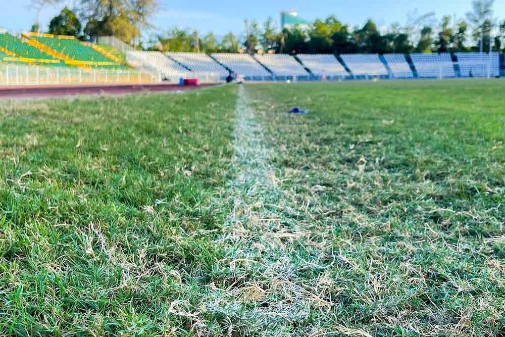 Sân vận động từng lớn nhất Việt Nam, ‘vượt mặt’ cả sân Mỹ Đình: Có tổng sức chứa lên tới 50.000 chỗ, nay gây tiếc nuối cho người hâm mộ Tây Đô - ảnh 4