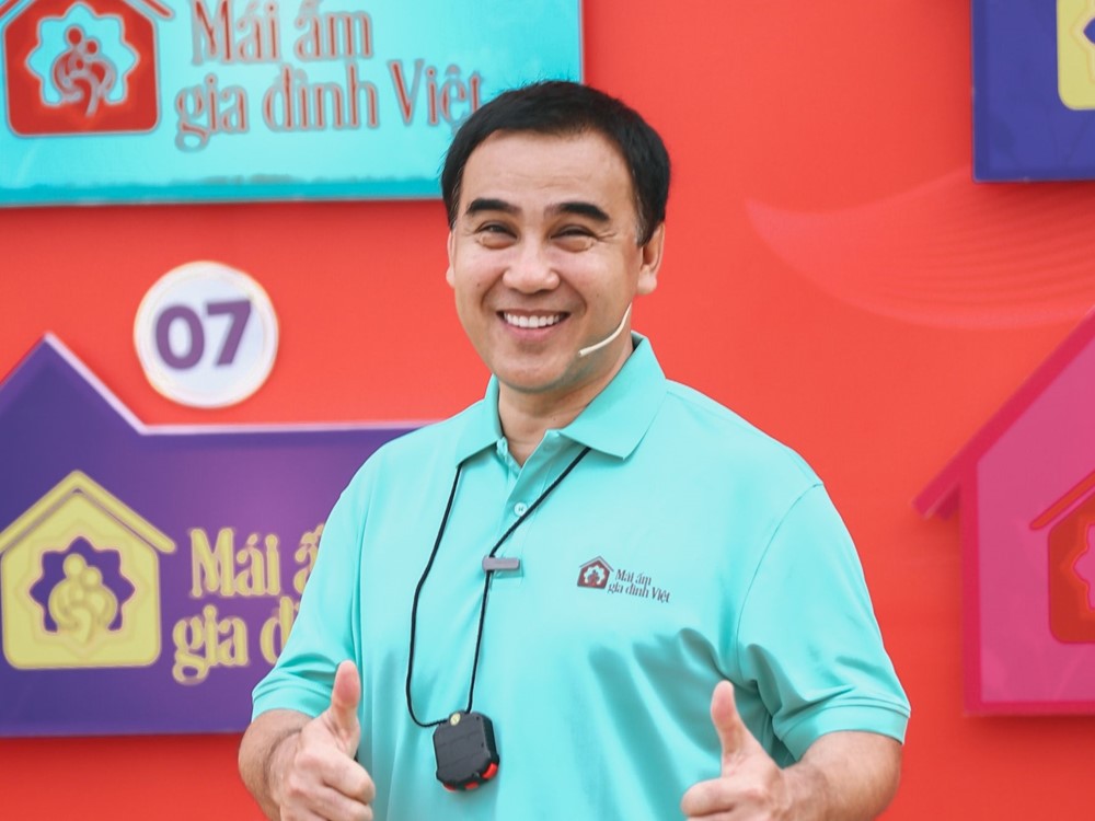 Quyền Linh chính thức lên tiếng về ‘lùm xùm’ liên quan tới vụ gần 600 loại sữa giả: Khẳng định nhờ pháp luật can thiệp - ảnh 1