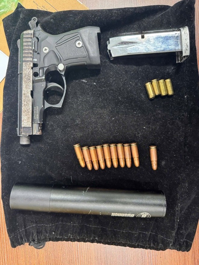 Bắt giữ Hải ‘lé’, SN 1992 cùng 8 đàn em về hành vi cho vay lãi nặng, cố ý gây thương tích, tàng trữ vũ khí quân dụng… - ảnh 2