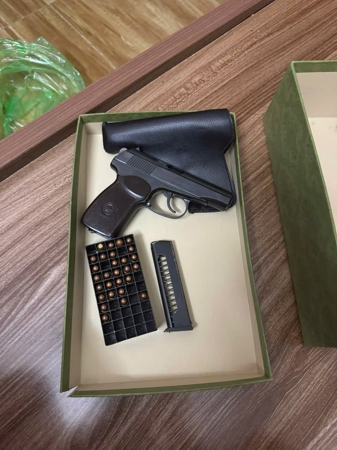 Bắt giữ Hải ‘lé’, SN 1992 cùng 8 đàn em về hành vi cho vay lãi nặng, cố ý gây thương tích, tàng trữ vũ khí quân dụng… - ảnh 4