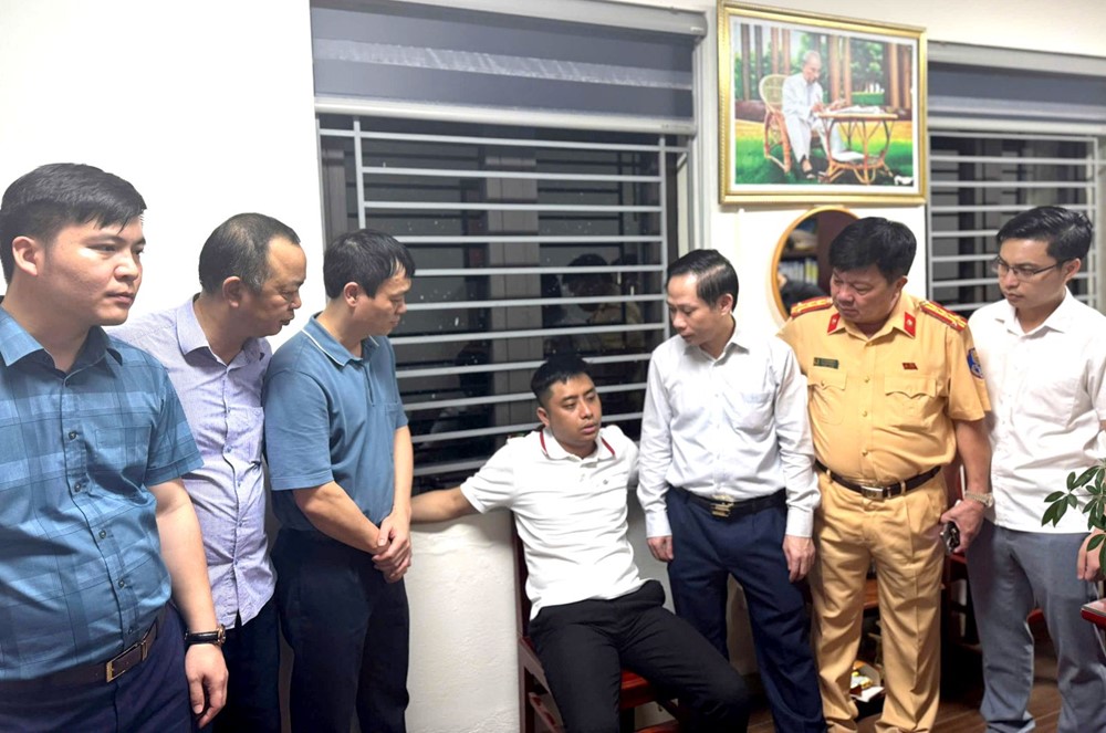 Lộ trình 80km chở Bùi Đình Khánh của tài xế container: Vờ say rượu xin đi nhờ, bình thản đến lạ - ảnh 3