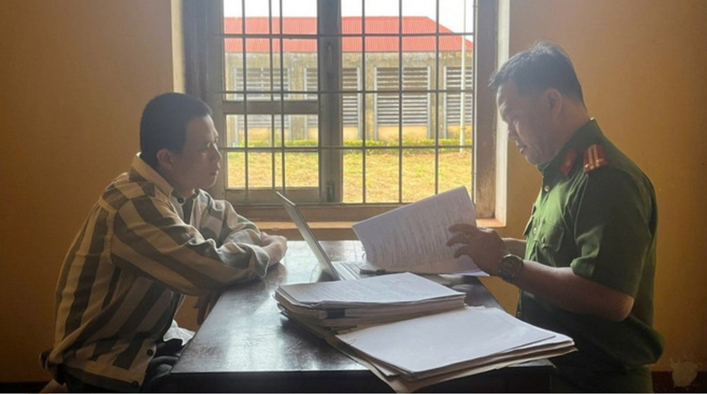 Khởi tố Nguyễn Thị Thanh Ngân (2002) cung cấp gái dưới 18 tuổi, cùng 5 người lập nhóm môi giới mại dâm gần 4.000 thành viên trên Facebook, Zalo, Telegram - ảnh 1