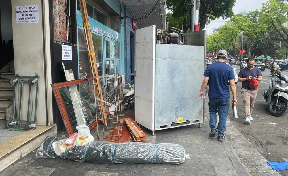 Hôm nay, chính thức phá dỡ tòa nhà ‘Hàm cá mập’  - ảnh 2