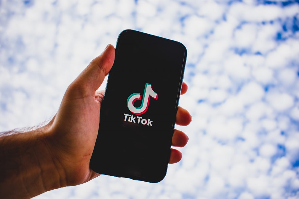 Sắp ‘quét sạch’ các video review phim trái phép trên TikTok? - ảnh 1