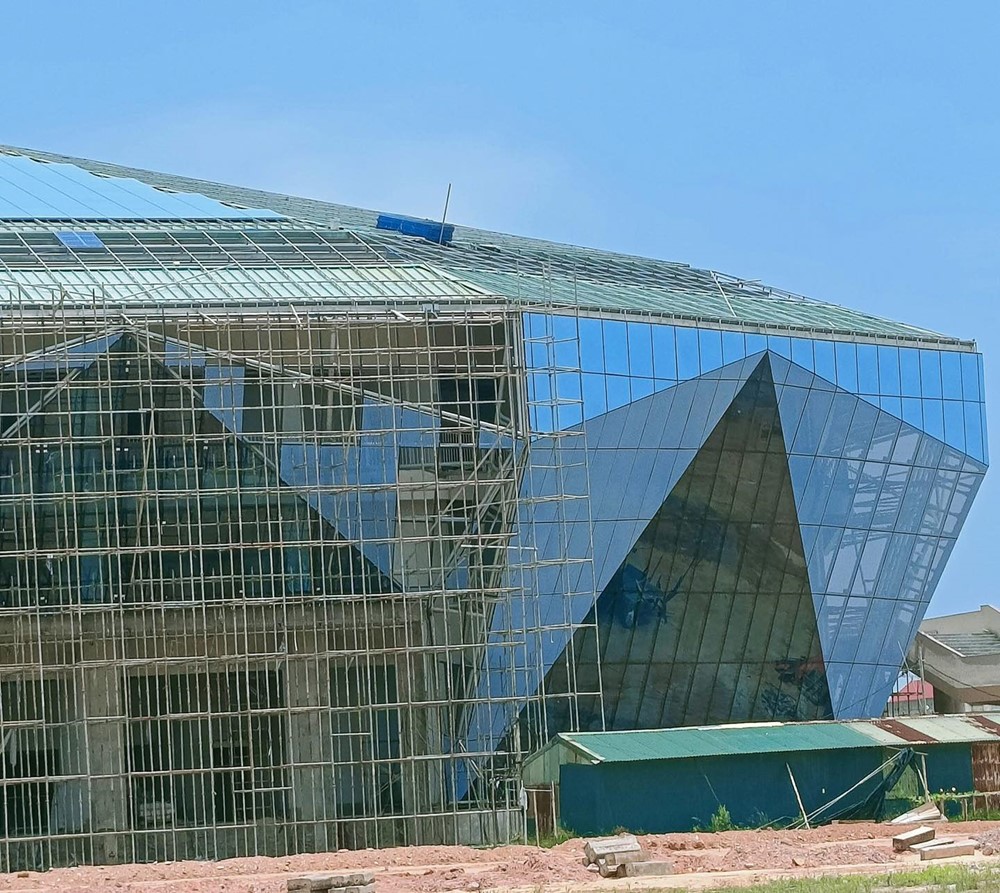 Việt Nam sắp có khu liên hợp thể thao hoành tráng: Nhà đa năng phủ toàn bộ kính Low E, sân vận động 25.000 chỗ ngồi, đủ điều kiện đăng cai các giải đấu tầm cỡ - ảnh 3