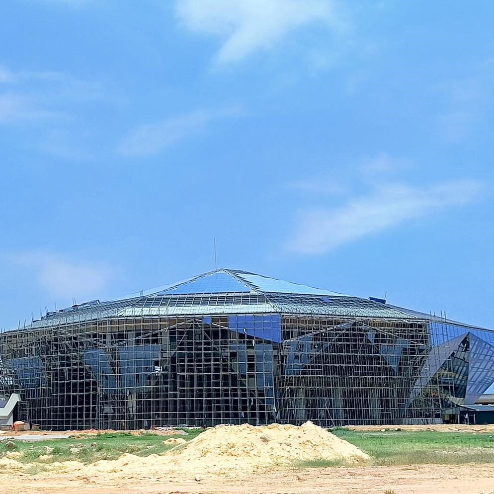 Việt Nam sắp có khu liên hợp thể thao hoành tráng: Nhà đa năng phủ toàn bộ kính Low E, sân vận động 25.000 chỗ ngồi, đủ điều kiện đăng cai các giải đấu tầm cỡ - ảnh 2