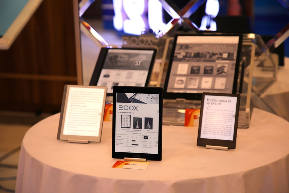 Sắp thử nghiệm dạy sách giáo khoa điện tử - ảnh 3