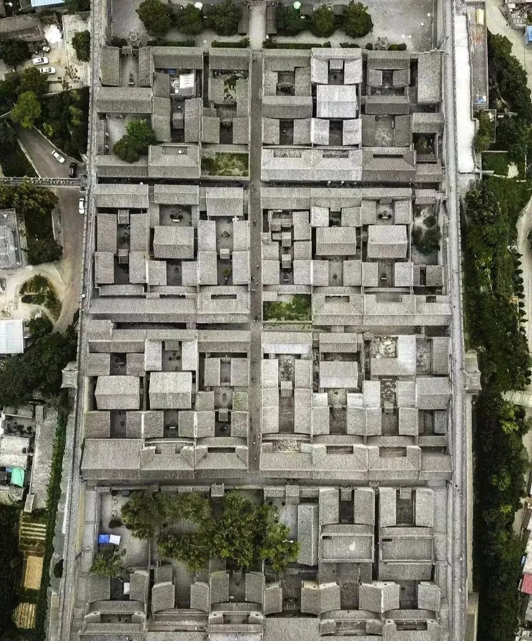 Gia tộc siêu giàu xây biệt phủ 250.000m2 suốt 300 năm, bề thế vượt cả Tử Cấm Thành  - ảnh 2