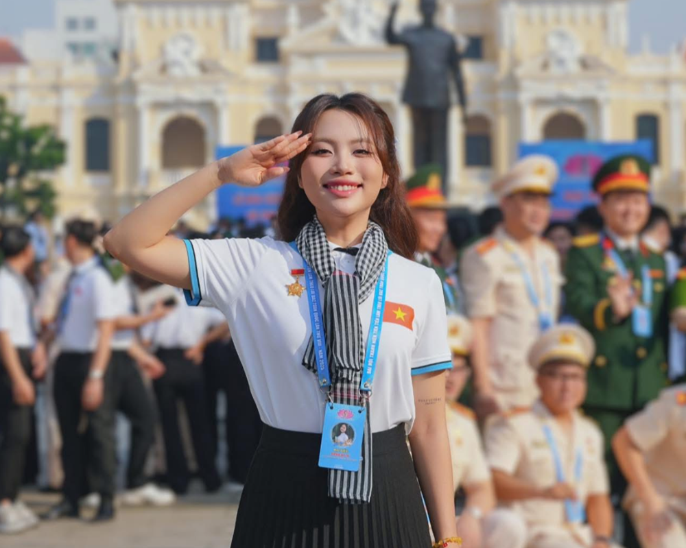 Ca sĩ trẻ hát mở màn đại lễ 30/4 vừa được Thủ tướng giao nhiệm vụ quan trọng - ảnh 1