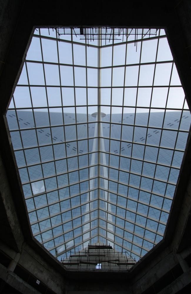 Tòa nhà chọc trời cao nhất thế giới bị ‘đắp chiếu’ gần 40 năm, không có người ở - ảnh 5