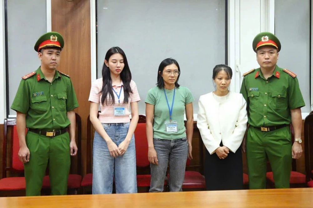 Công ty Sen Vàng chính thức chấm dứt hợp đồng với Hoa hậu Thùy Tiên, khẳng định không liên quan đến kẹo Kera - ảnh 2