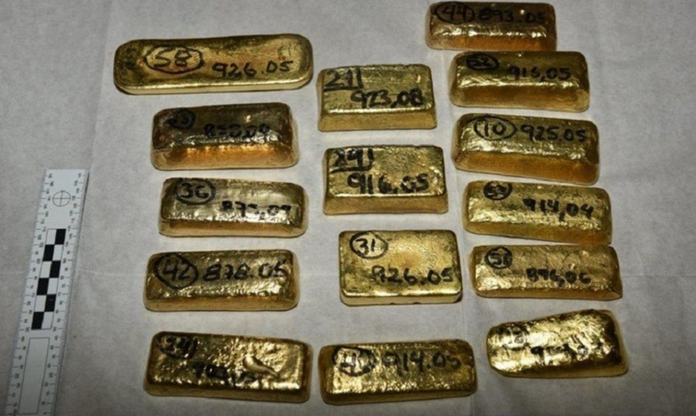 Khám xét, tịch thu 8kg vàng trong nhà người đàn ông tốt nghiệp cấp 2 - ảnh 2