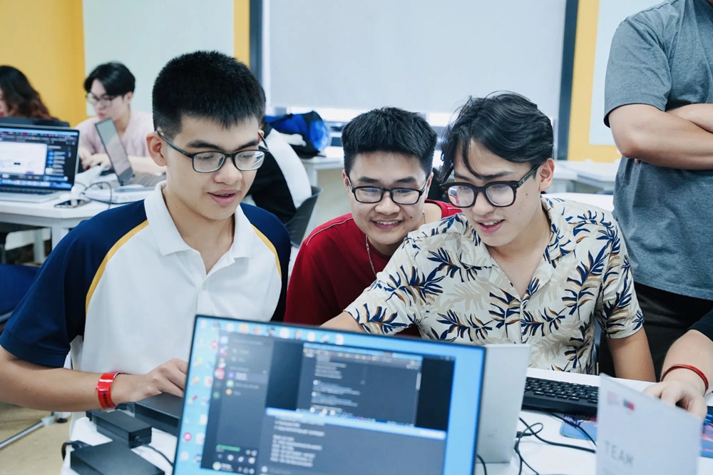 Ngành học ở Việt Nam được tạp chí Mỹ đánh giá là ‘Nghề hấp dẫn nhất thế kỷ 21’: Thu nhập lên tới 100 triệu/tháng, ra trường được săn đón - ảnh 1