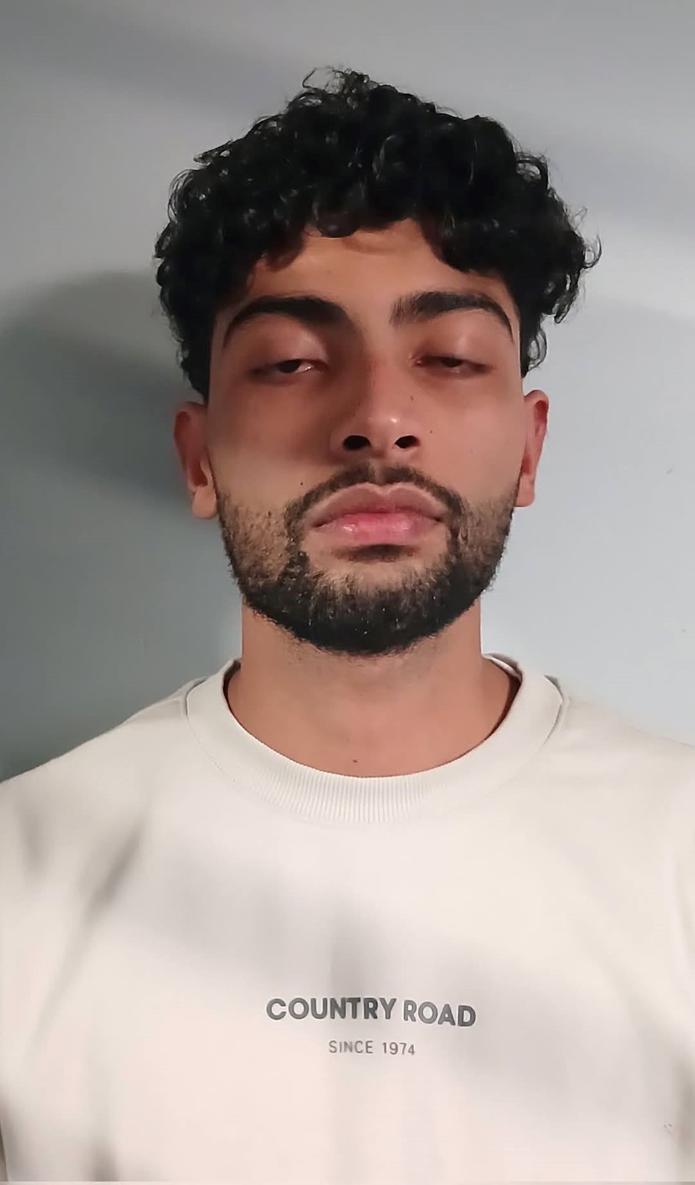 Khám xét hiện trường, tịch thu gần 15 tỷ đồng vàng, bạch kim và tiền mặt - ảnh 2