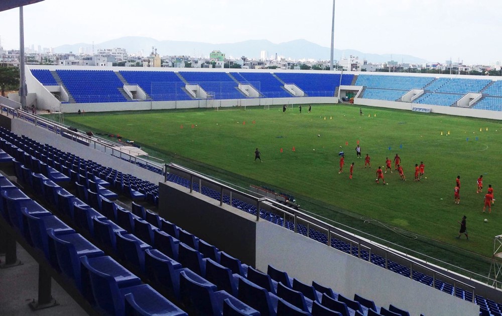 Sân vận động sức chứa 20.500 chỗ của Việt Nam, sắp đón dàn sao huyền thoại MU đến thành phố đáng sống nhất cả nước - ảnh 3