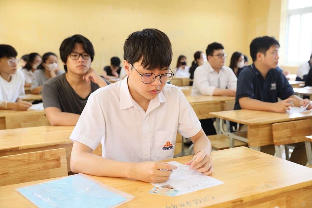 Học giỏi tự nhiên đừng bỏ qua top 5 ngành học ‘hái ra tiền’ này: Ngành luôn ‘khát’ nhân lực, ngành có thu nhập ‘khủng’ lên tới hàng tỷ mỗi năm - ảnh 1