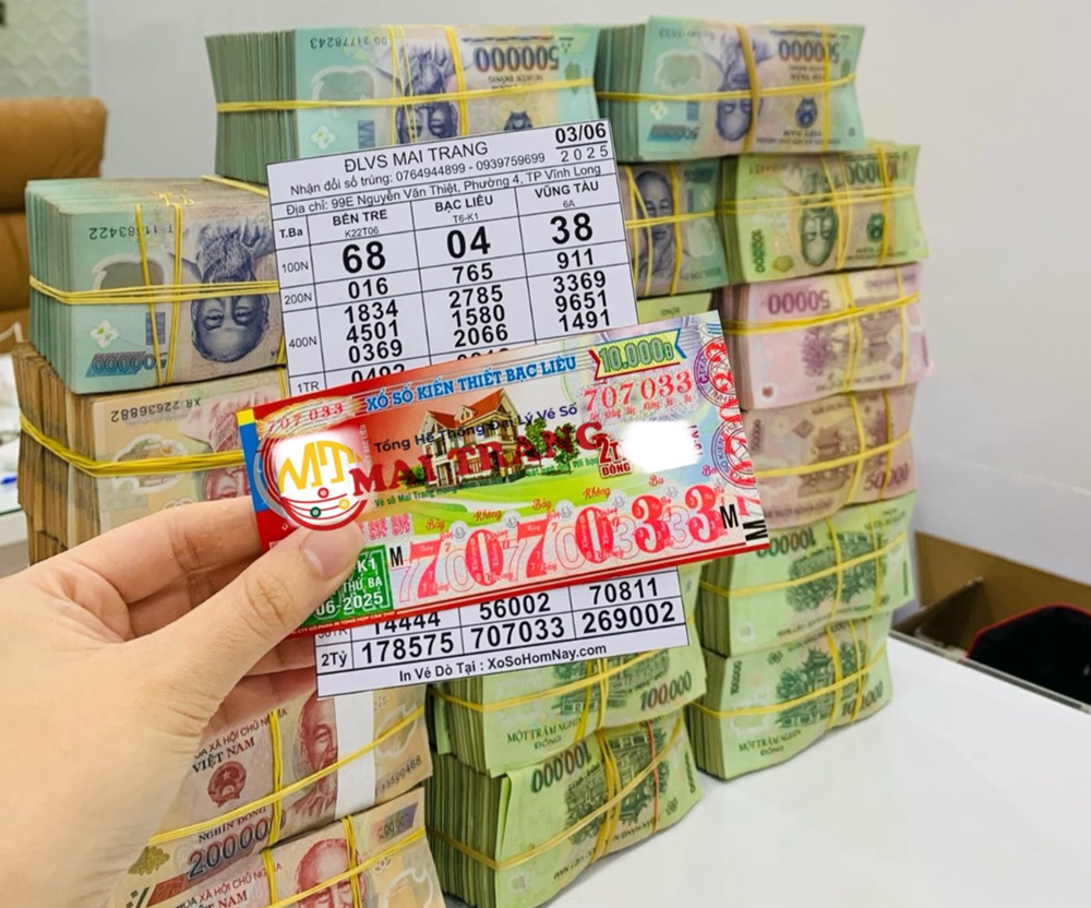 Mua dãy vé số 707033 từ chị Kiều Nguyên, hai người phụ nữ nghèo ở Vĩnh Long trúng độc đắc 6 tỷ  - ảnh 3