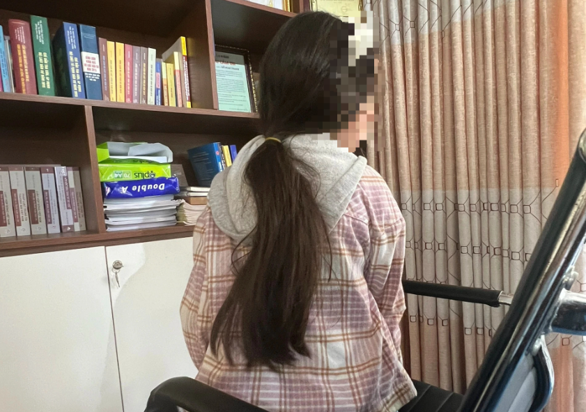 Bắt giáo viên về hưu dâm ô nữ sinh lớp 9 - ảnh 1