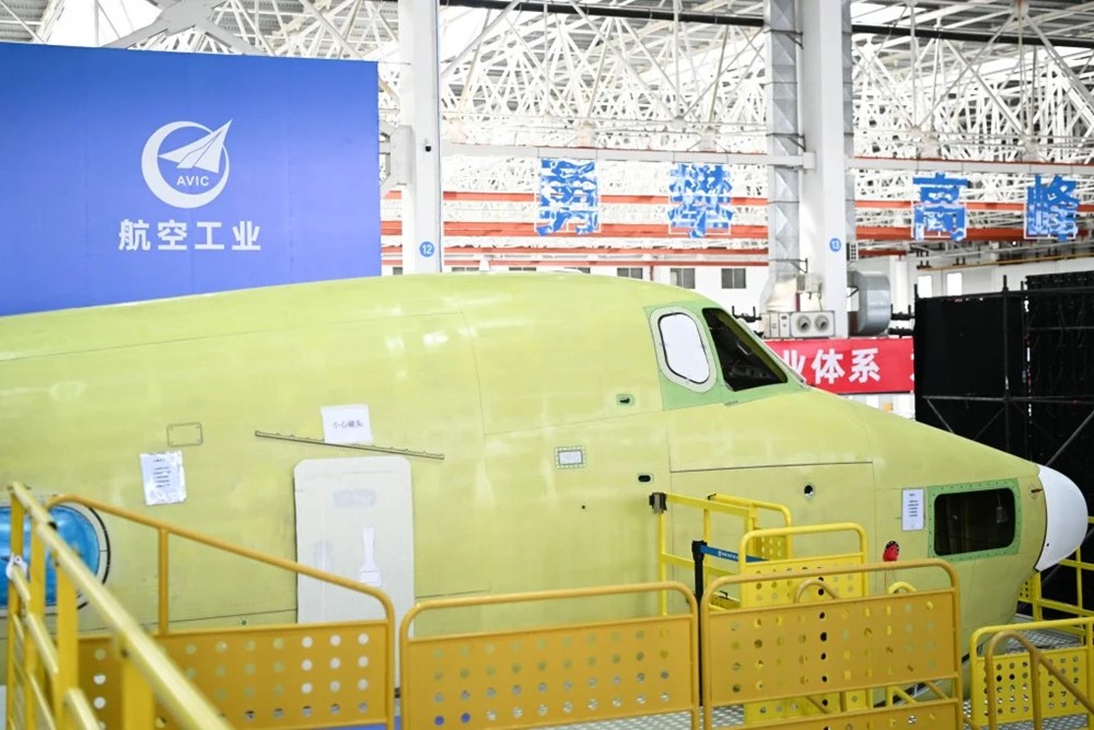 Láng giềng Việt Nam chính thức sản xuất hàng loạt thủy phi cơ lớn nhất thế giới, tầm bay lên tới 4.500km  - ảnh 1