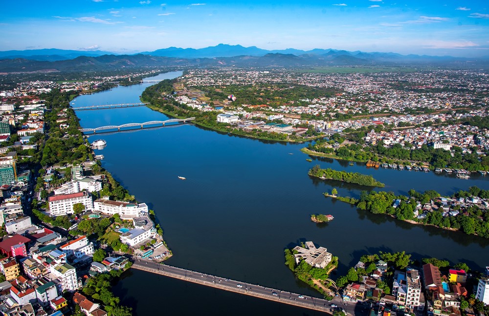 Chủ tịch tỉnh, thành phố có thêm quyền mới - ảnh 2