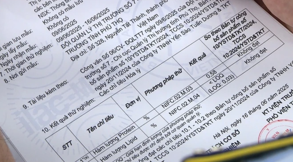 Tạm giữ hơn 23.000 hũ yến chưng của một thương hiệu nổi tiếng là hàng giả - ảnh 3