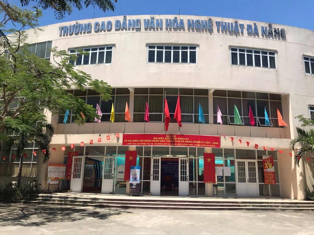 Chính thức ‘sáp nhập’ 2 trường cao đẳng tại TP rộng nhất Việt Nam - ảnh 1