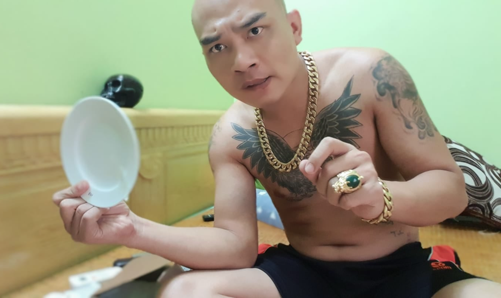 Chính thức bắt giang hồ mạng 'Tiến Bịp' - ảnh 3