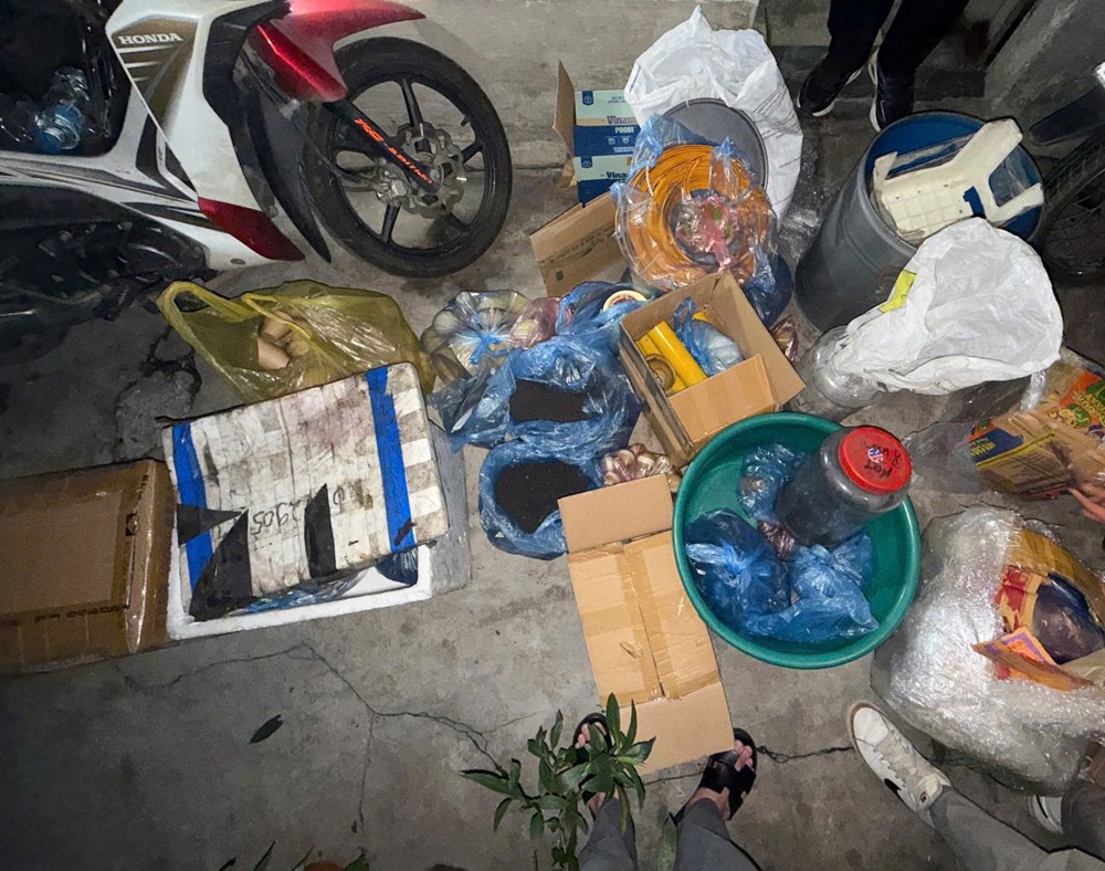 Khám xét khẩn cấp, bắt Nguyễn Long Vân - ảnh 3