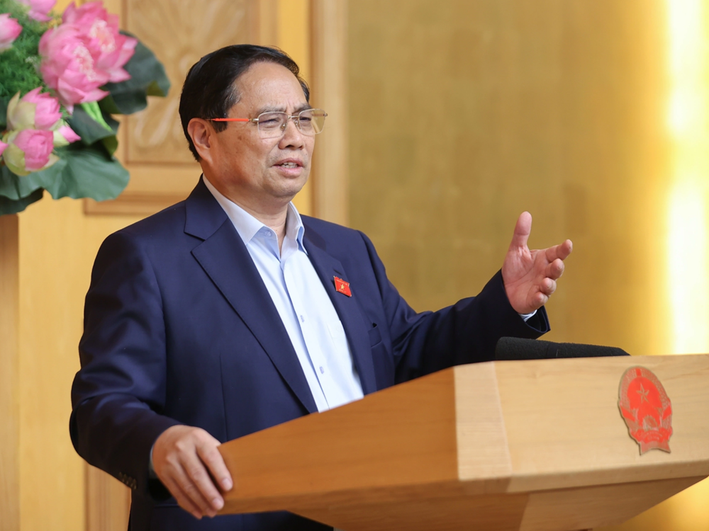 Chính phủ ra công điện, yêu cầu Bộ trưởng, Thủ trưởng các cơ quan ngang bộ cùng Chủ tịch UBND tỉnh, thành phố khẩn trương hoàn thành nhiệm vụ quan trọng trước 15/8 - ảnh 1