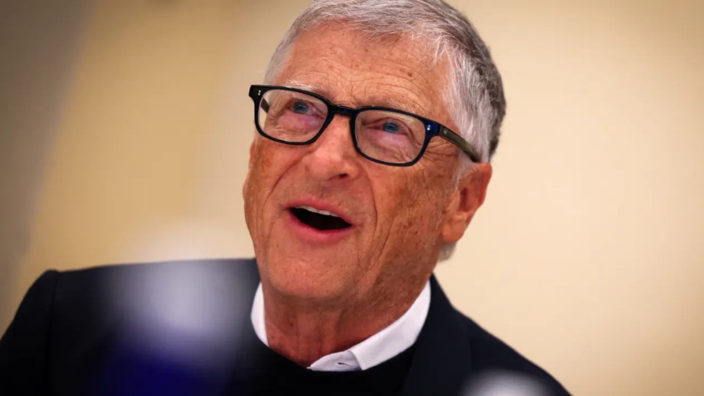 Tỷ phú Bill Gates chỉ trích việc cắt giảm viện trợ của ông Trump, khẳng định chưa quá muộn để đảo ngược - ảnh 1