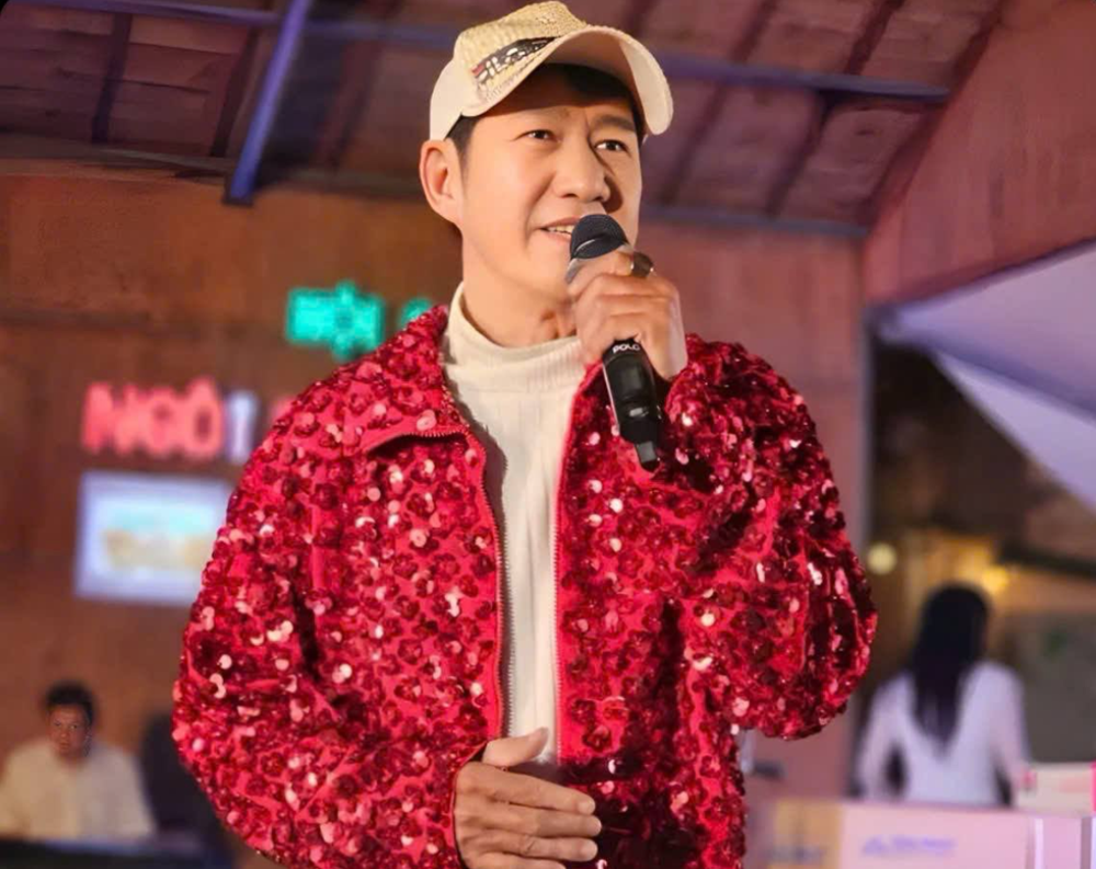 Nam ca sĩ nổi tiếng cả nước từng nhận cát-xê 2 cây vàng một đêm: Nay chạy xe ôm, sống cô quạnh trong căn trọ 10m2 - ảnh 7